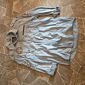 Men's Roar Button Up